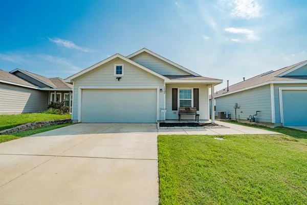 $1,700 | 1822 Barrie Way, Crandall, TX 75114