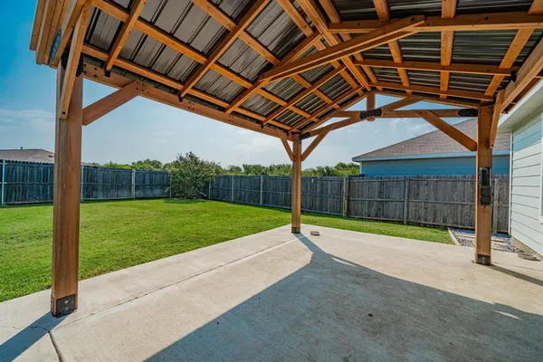 $1,700 | 1822 Barrie Way, Crandall, TX 75114