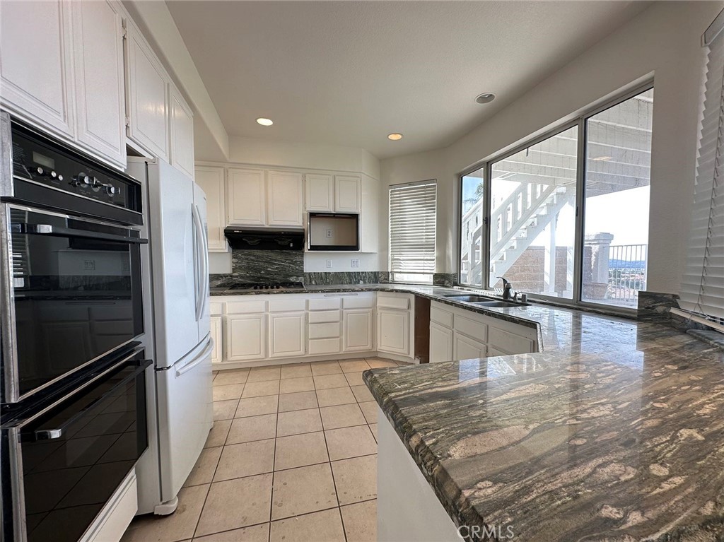 5 Monserrat Place Lake Forest, CA 92610 - Photo 4 of 21