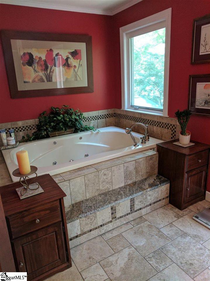 209 Ricelan Drive Simpsonville, SC 29681 - Photo 16 of 24 Gallery Image 16