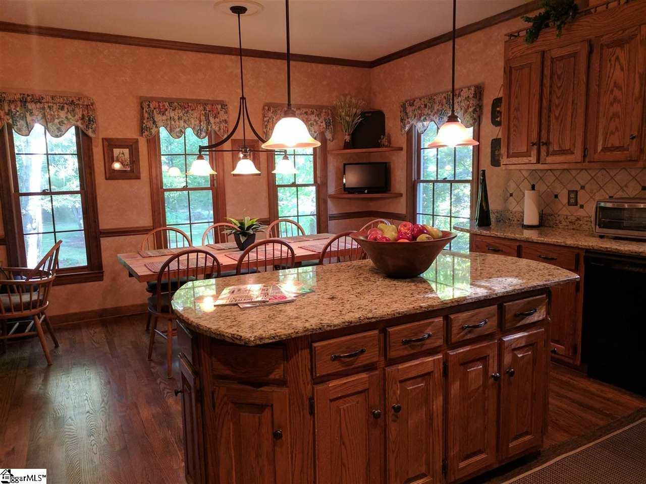 209 Ricelan Drive Simpsonville, SC 29681 - Photo 6 of 24 Gallery Image 6