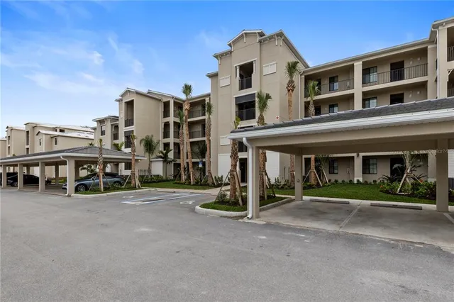 $2,800 | 18008 Gawthrop Drive, Unit 402, Lakewood Ranch, FL 34211