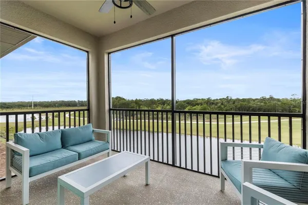 $2,800 | 18008 Gawthrop Drive, Unit 402, Lakewood Ranch, FL 34211