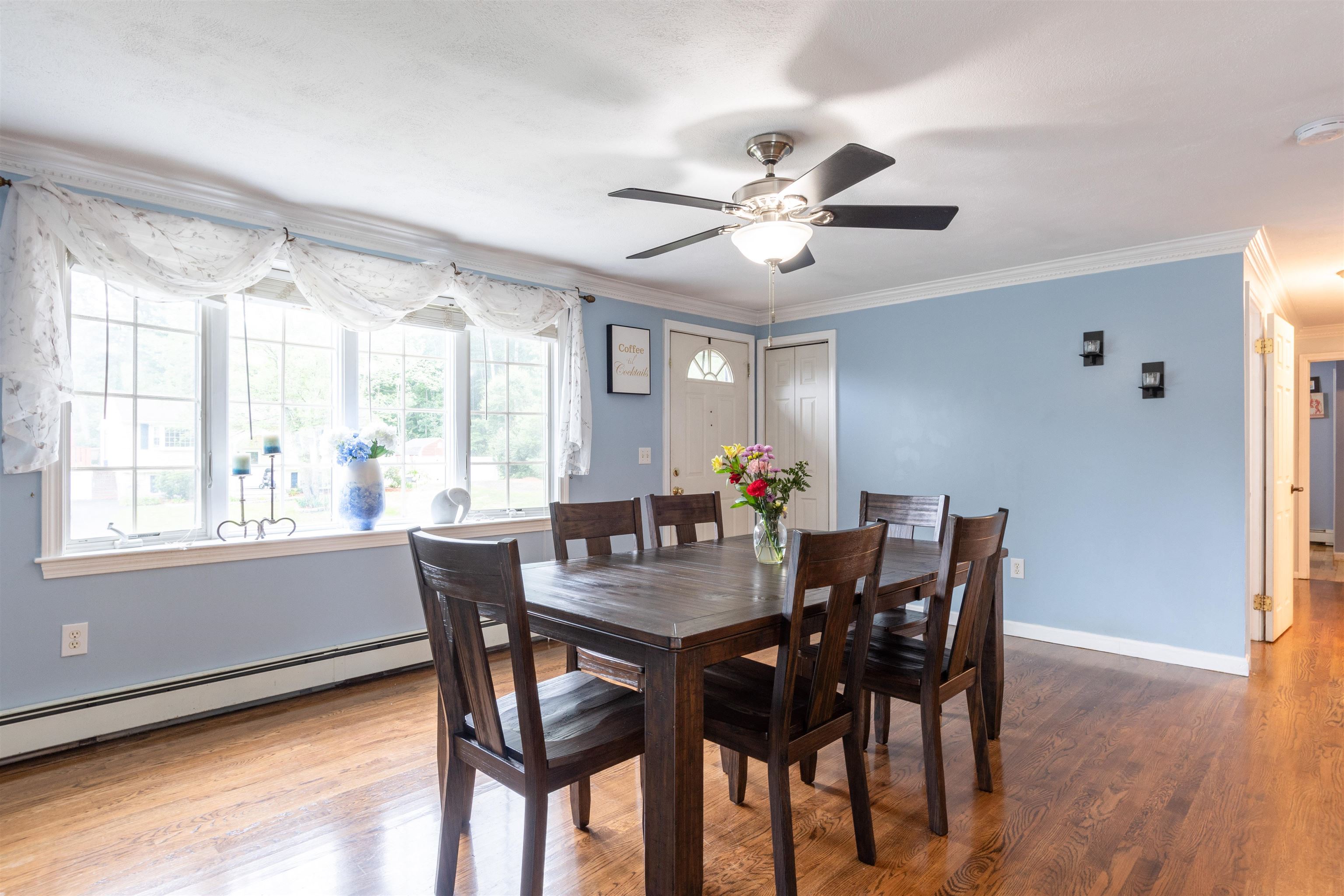 33 Gail Road Merrimack, NH 03054 - Photo 4 of 24