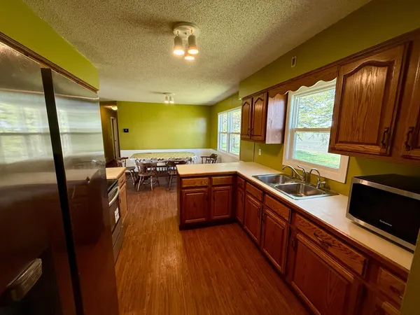 $240,000 | 68680 470th Street, Fairfax, MN 55332