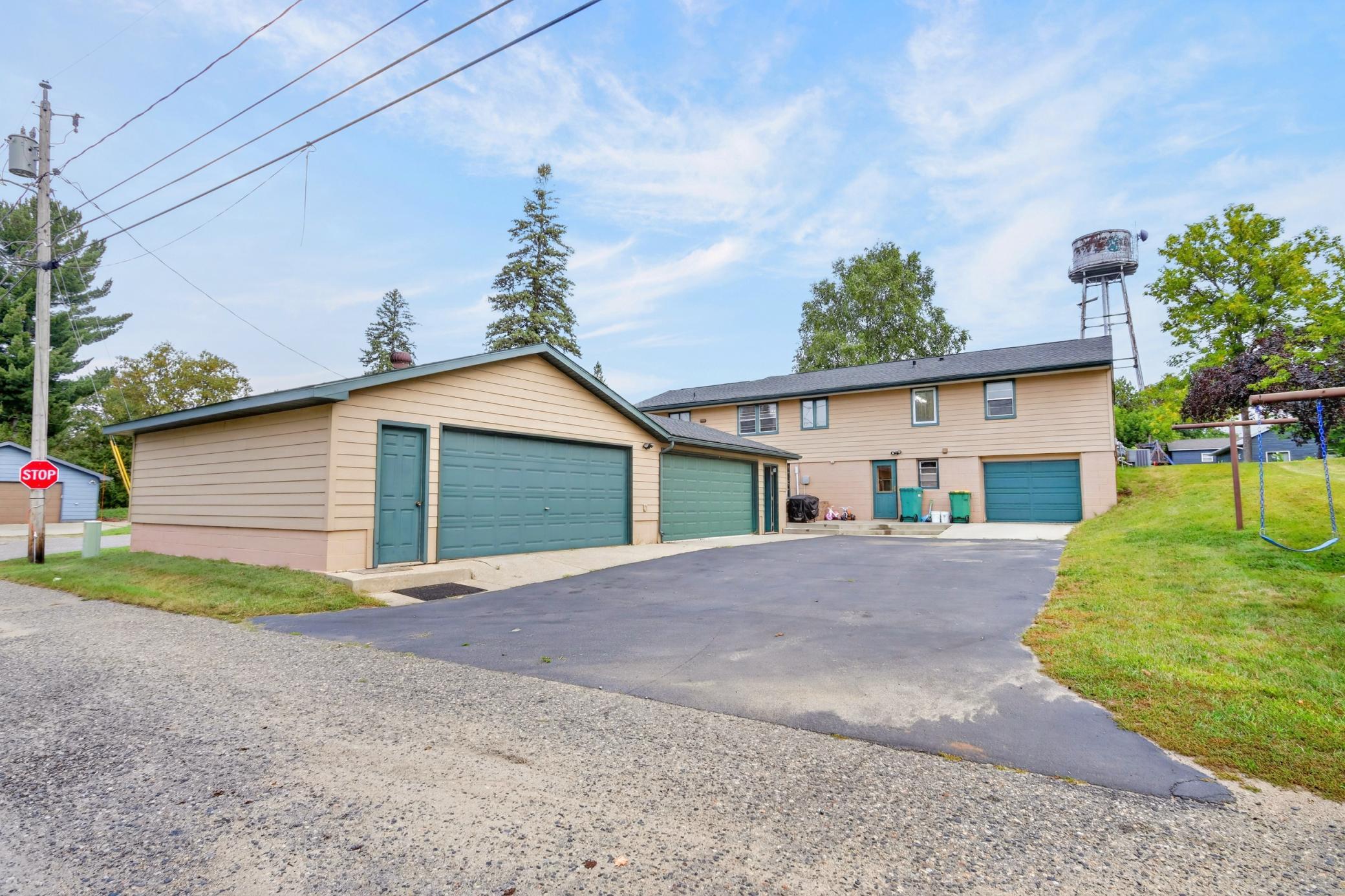 408 Mitchell Street Coleraine, MN 55722 - Photo 7 of 45 Gallery Image 7
