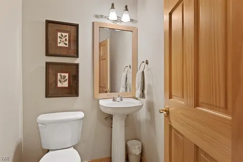 a view of a storage & utility room