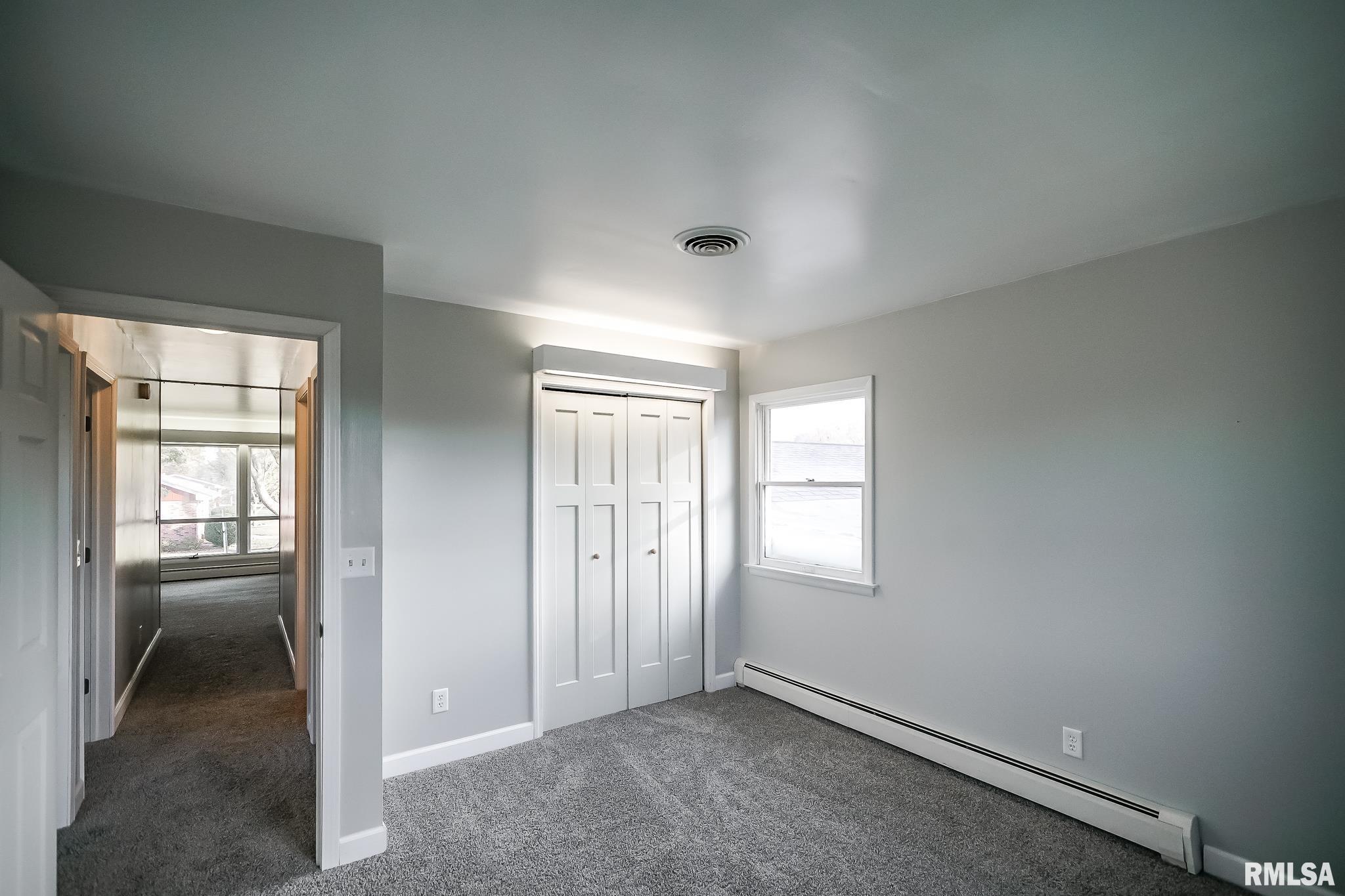 706 West Jackson Street Abingdon, IL 61410 - Photo 27 of 74