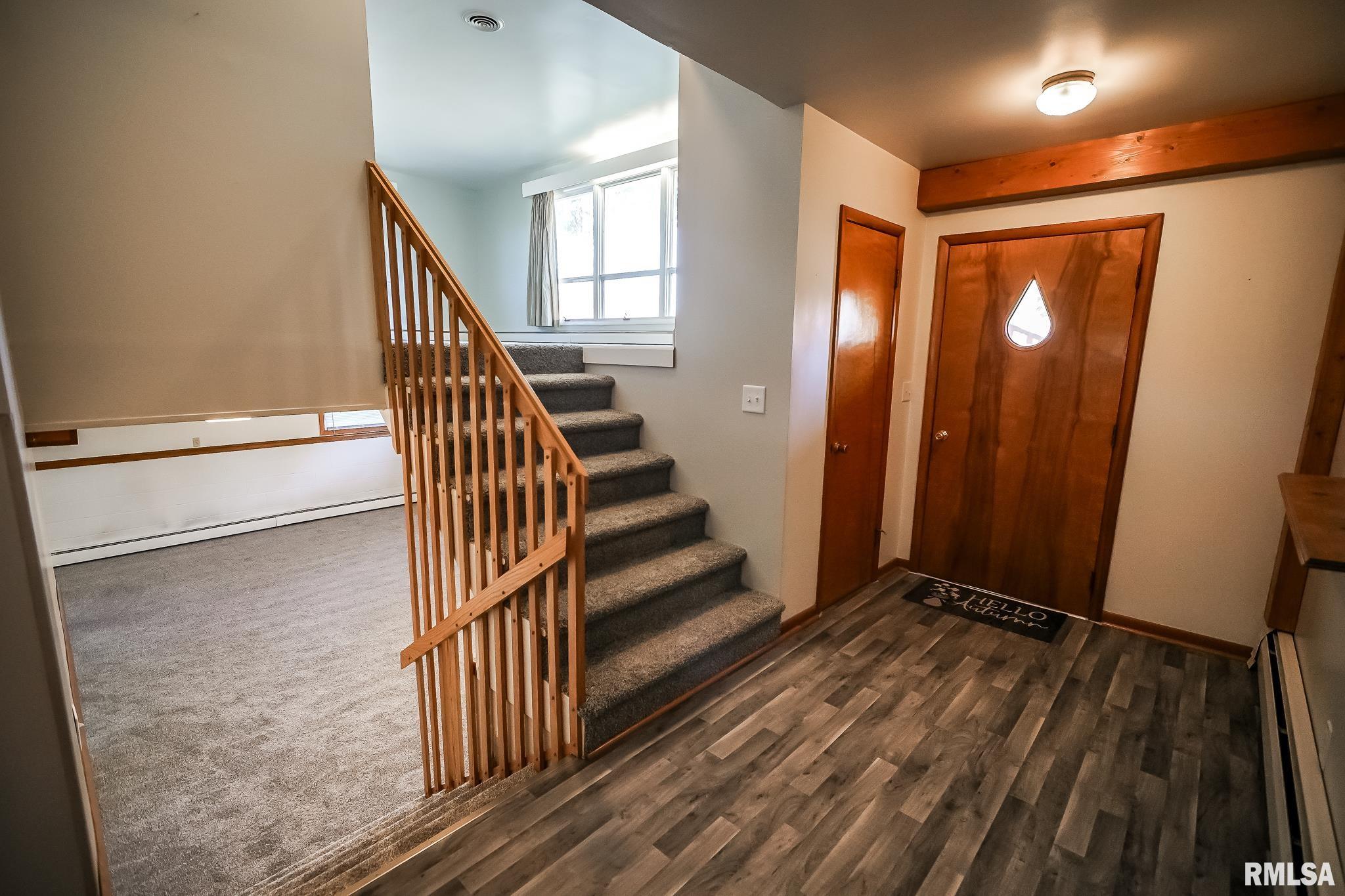 706 West Jackson Street Abingdon, IL 61410 - Photo 33 of 74