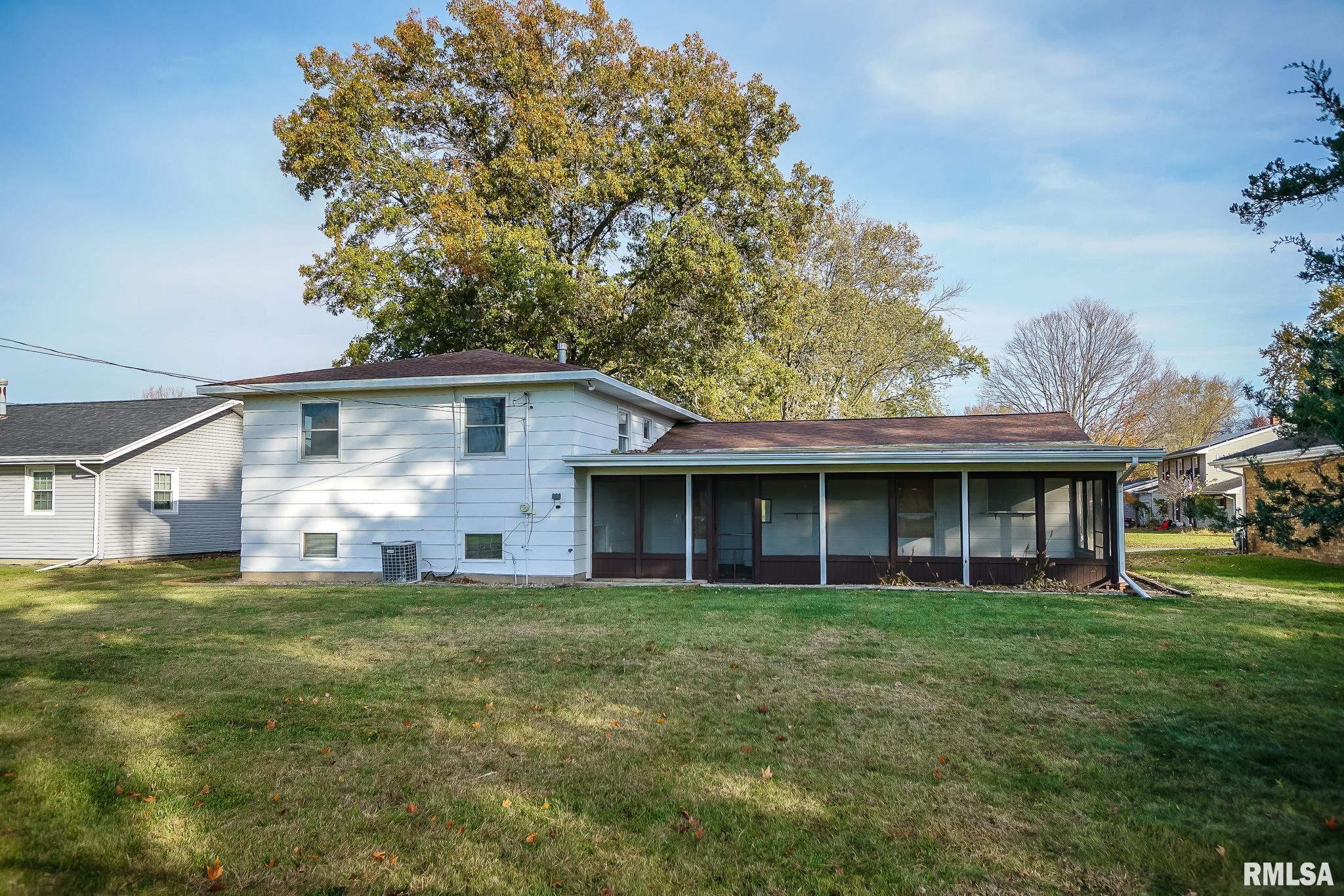 706 West Jackson Street Abingdon, IL 61410 - Photo 4 of 74