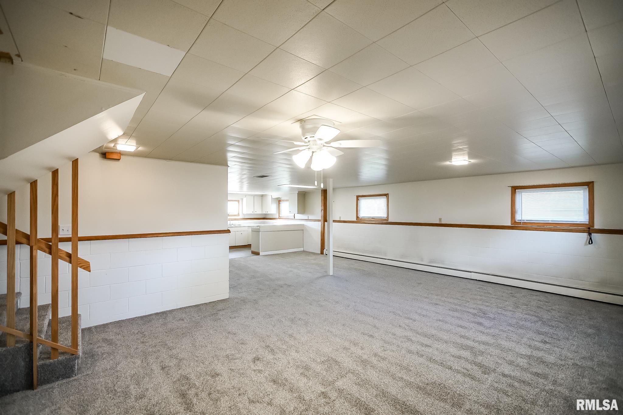 706 West Jackson Street Abingdon, IL 61410 - Photo 49 of 74