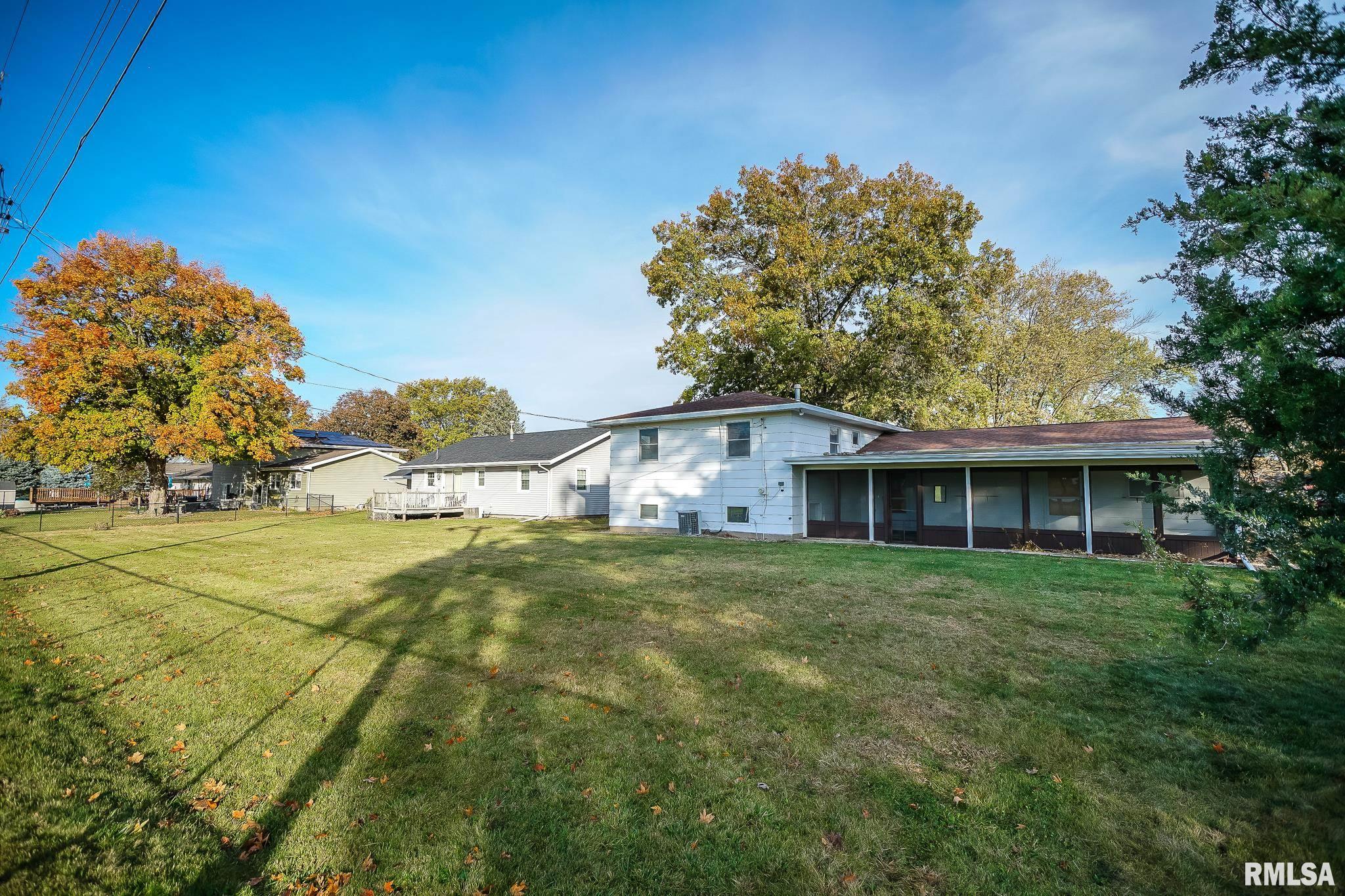 706 West Jackson Street Abingdon, IL 61410 - Photo 5 of 74