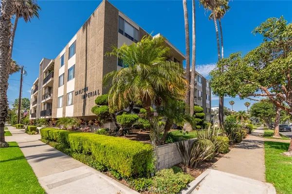 $659,000 | 2772-2a East 2nd Street, Unit A2, Long Beach, CA 90803