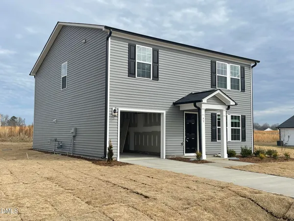 $2,095 | 49 Suhani Lane, Clayton, NC 27520