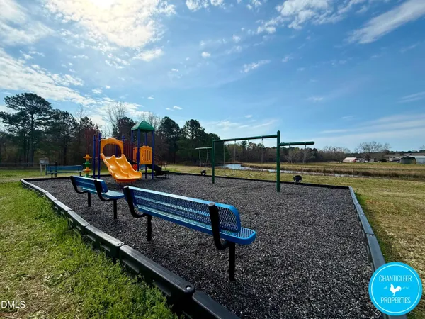 $2,095 | 49 Suhani Lane, Clayton, NC 27520