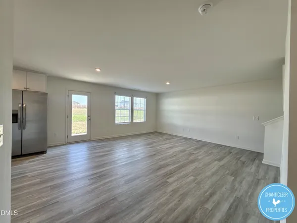 $2,095 | 49 Suhani Lane, Clayton, NC 27520