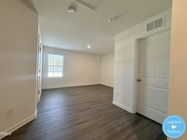 $2,095 | 49 Suhani Lane, Clayton, NC 27520