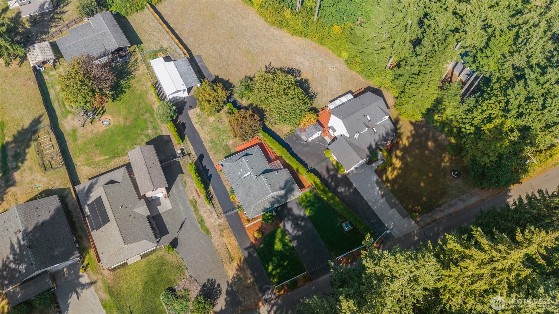 7123 Lakeside Street Southwest Olympia, WA 98512 - Photo 38 of 40