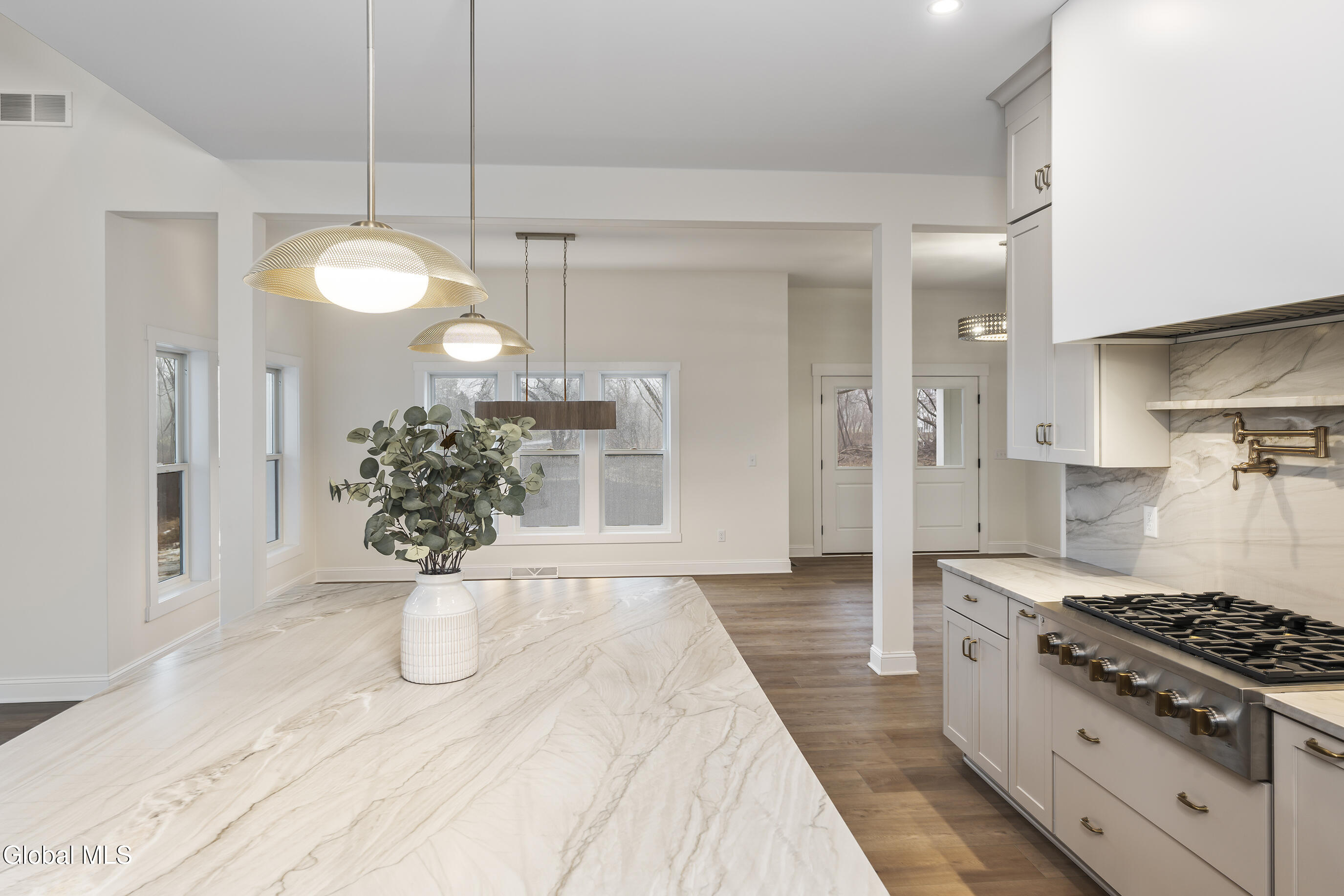 811 Waldens Pond Road Guilderland, NY 12203 - Photo 12 of 40 12