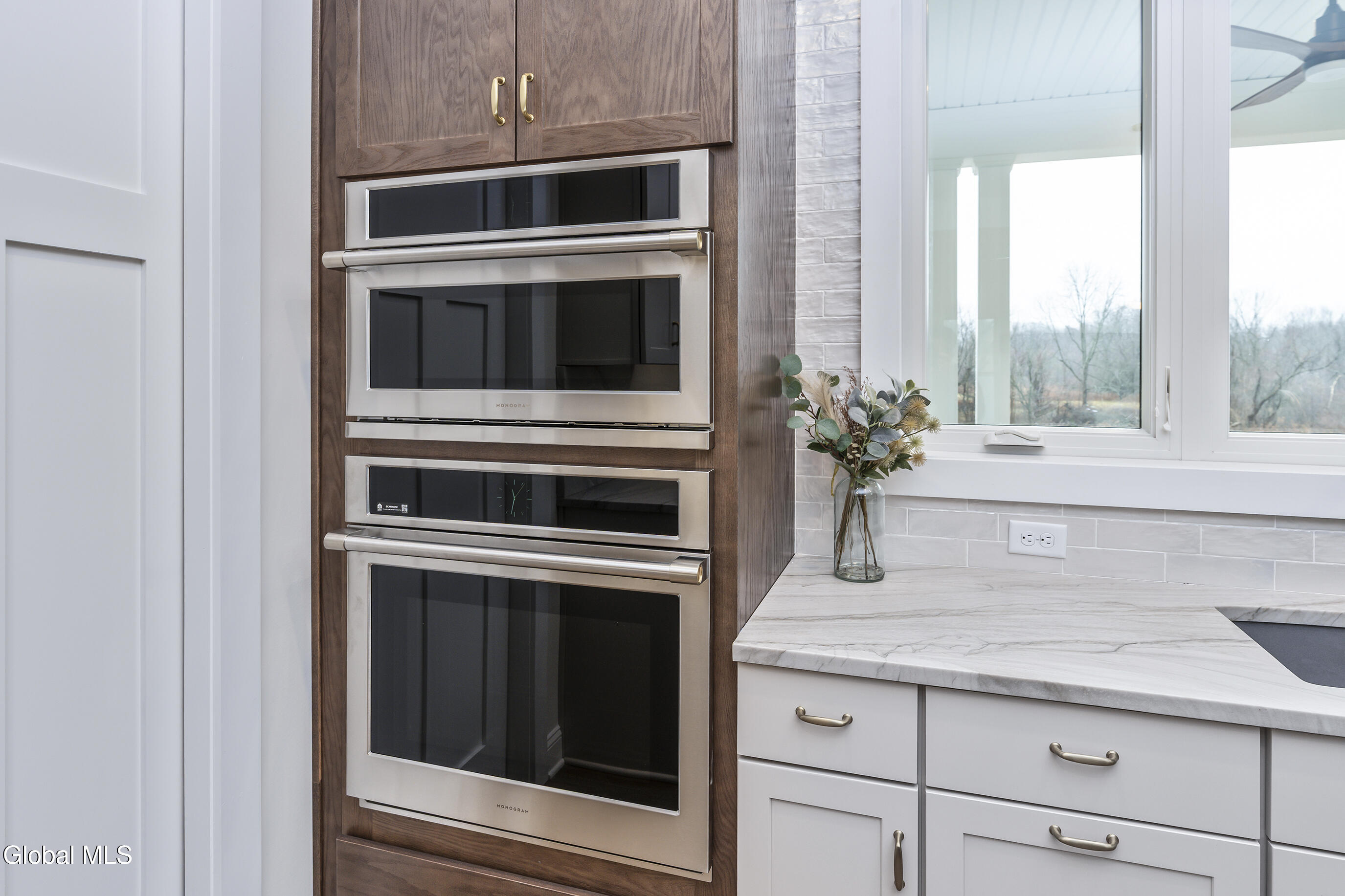 811 Waldens Pond Road Guilderland, NY 12203 - Photo 16 of 40 16