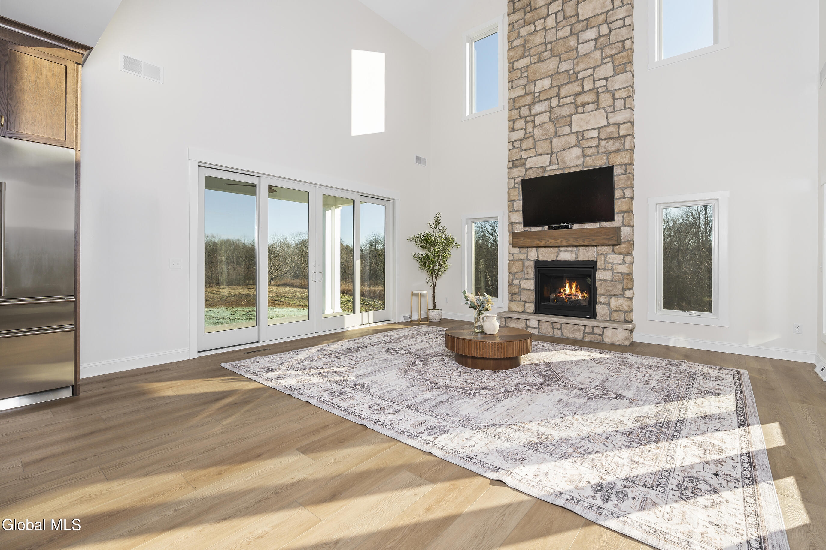 811 Waldens Pond Road Guilderland, NY 12203 - Photo 18 of 40 18