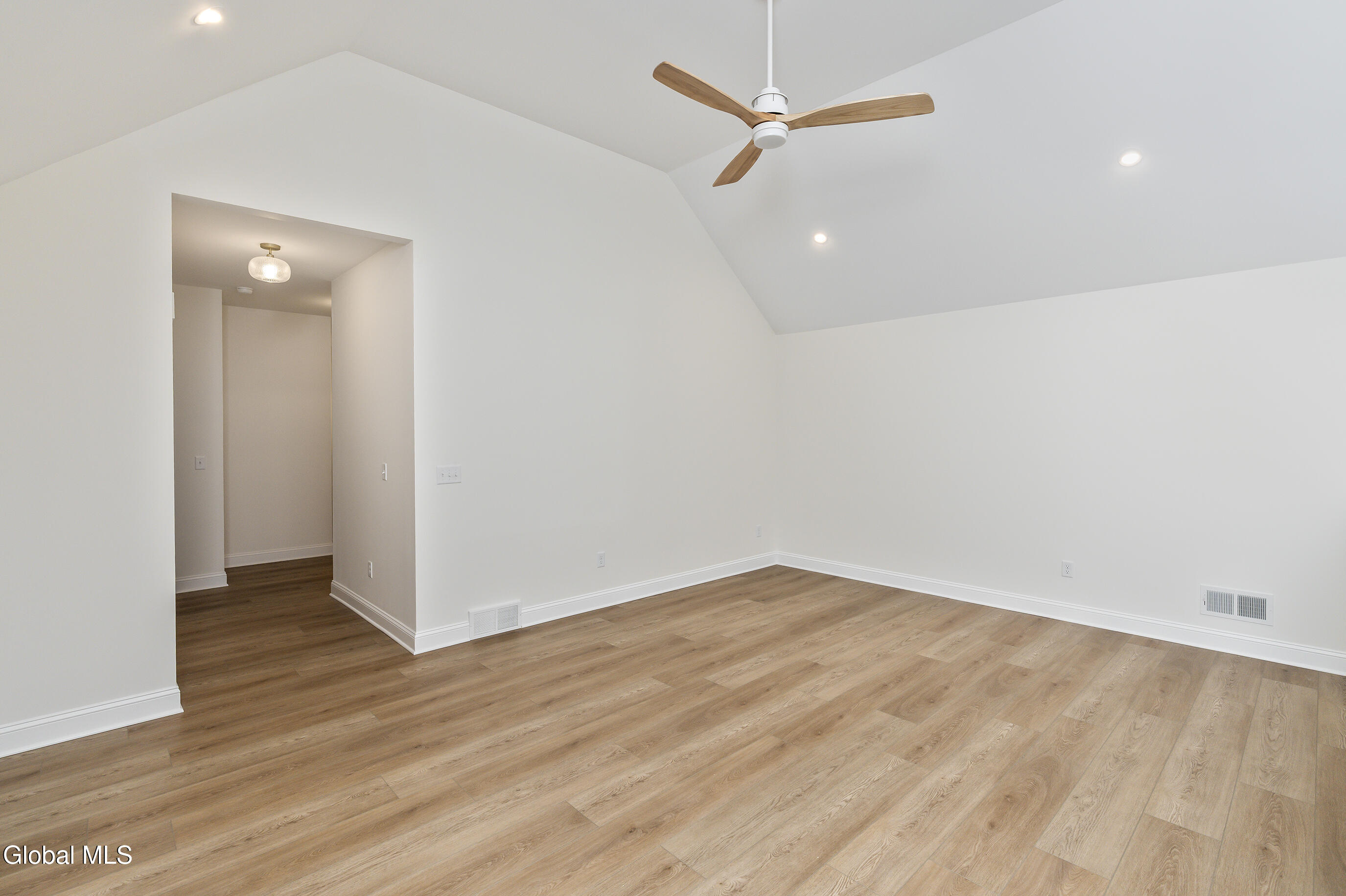 811 Waldens Pond Road Guilderland, NY 12203 - Photo 35 of 40 35