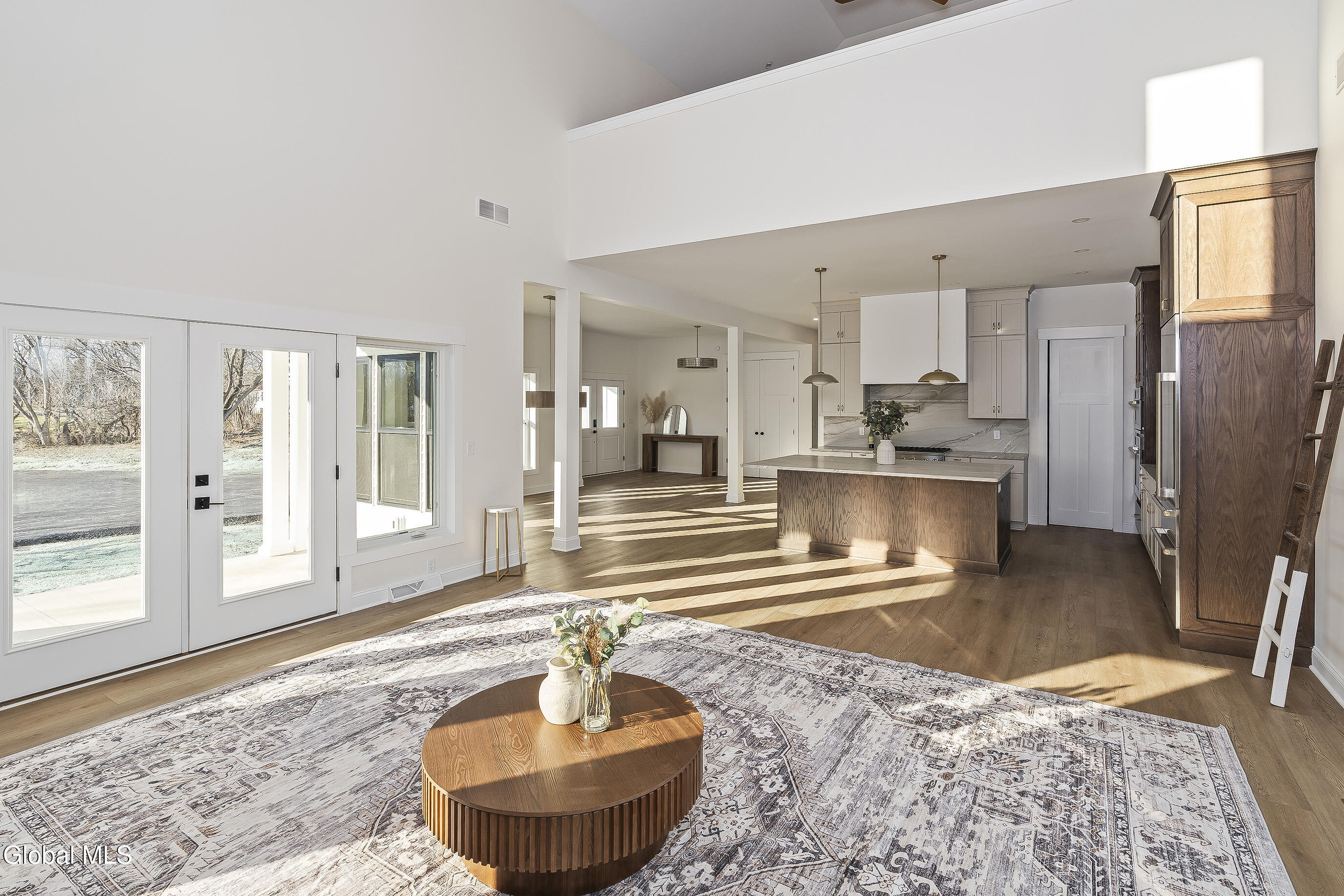 811 Waldens Pond Road Guilderland, NY 12203 - Photo 4 of 40 4