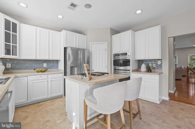 $734,700 | 8238 Shannons Landing Way, Lorton, VA 22079