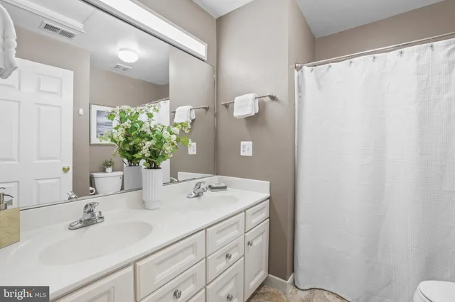 $734,700 | 8238 Shannons Landing Way, Lorton, VA 22079