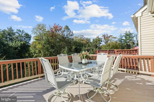 $734,700 | 8238 Shannons Landing Way, Lorton, VA 22079