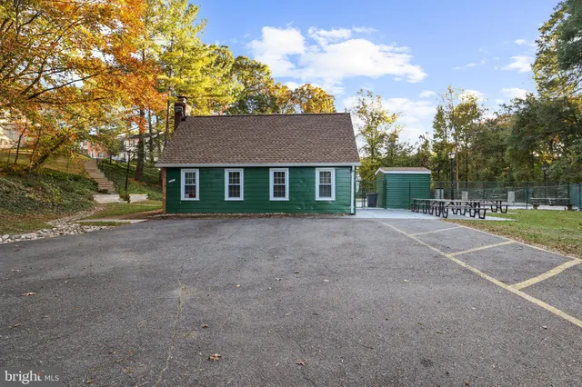 $734,700 | 8238 Shannons Landing Way, Lorton, VA 22079