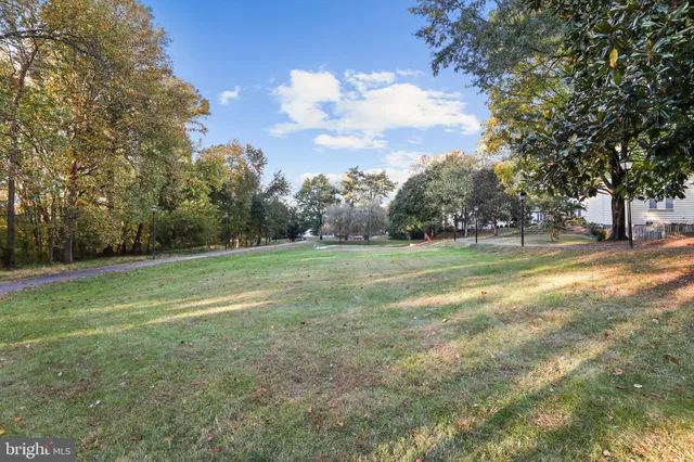 $734,700 | 8238 Shannons Landing Way, Lorton, VA 22079