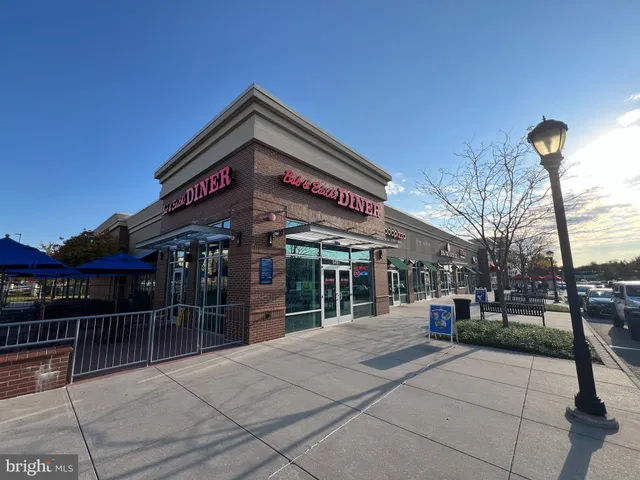 $734,700 | 8238 Shannons Landing Way, Lorton, VA 22079