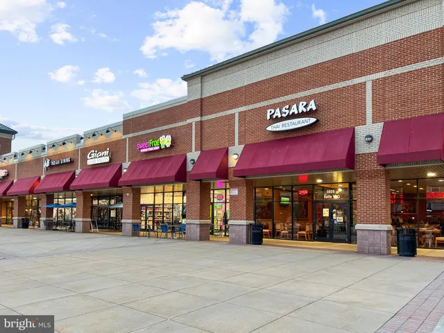 $734,700 | 8238 Shannons Landing Way, Lorton, VA 22079