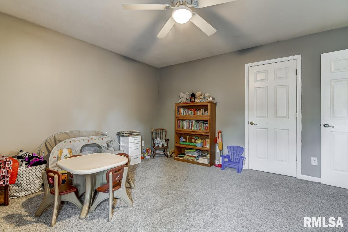 116 North Pittsburg Landing Springfield, IL 62711 - Photo 21 of 34