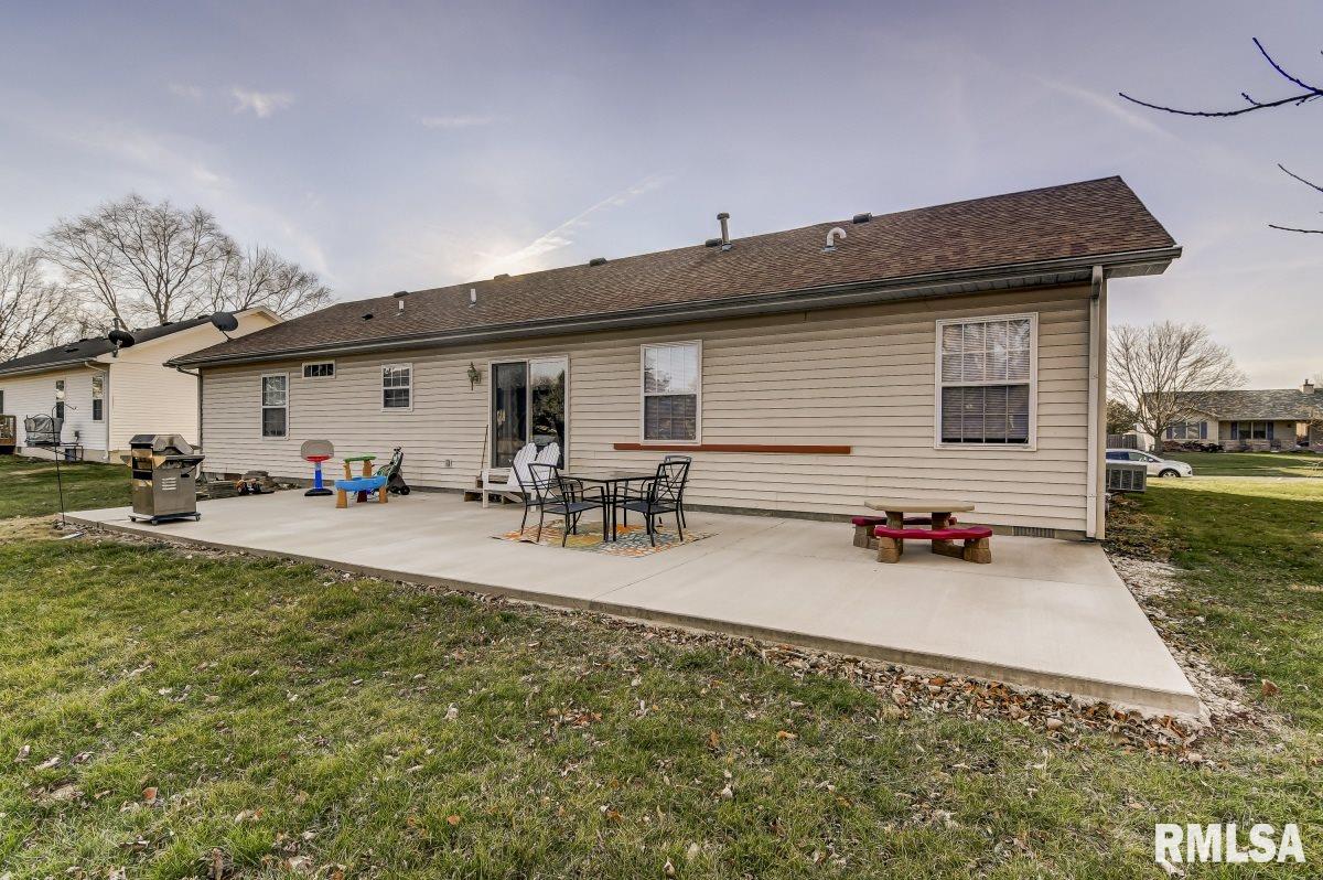 116 North Pittsburg Landing Springfield, IL 62711 - Photo 29 of 34