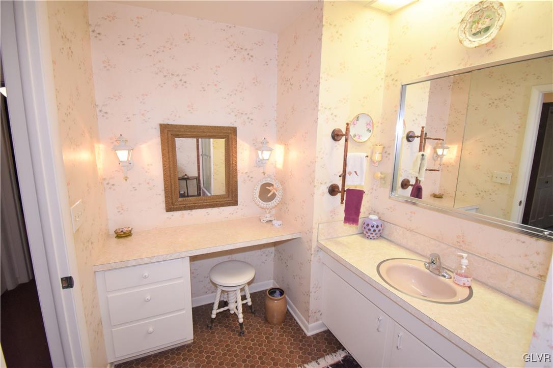 3338 Park Road Bethlehem, PA 18020 - Photo 25 of 32 Gallery Image 25