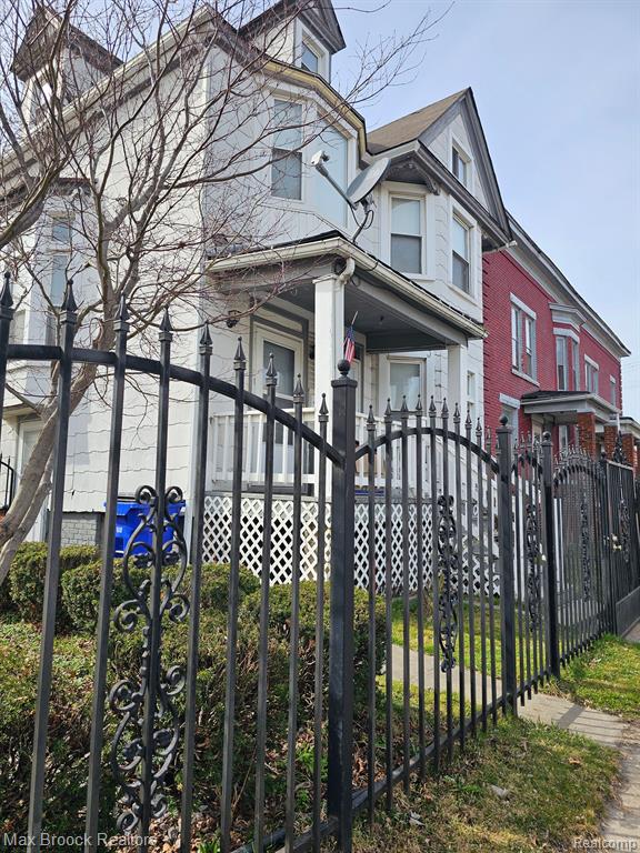 2223 Junction Avenue Detroit, MI 48209 - Photo 1 of 41