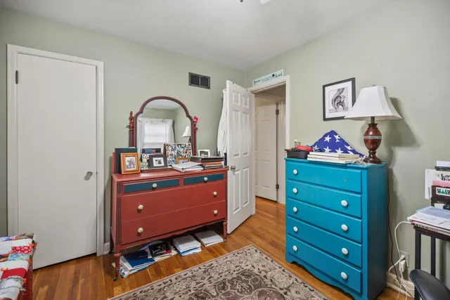 $515,000 | 1700 East Menlo Boulevard, Unit 1702, Shorewood, WI 53211