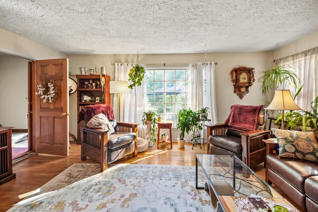 $515,000 | 1700 East Menlo Boulevard, Unit 1702, Shorewood, WI 53211