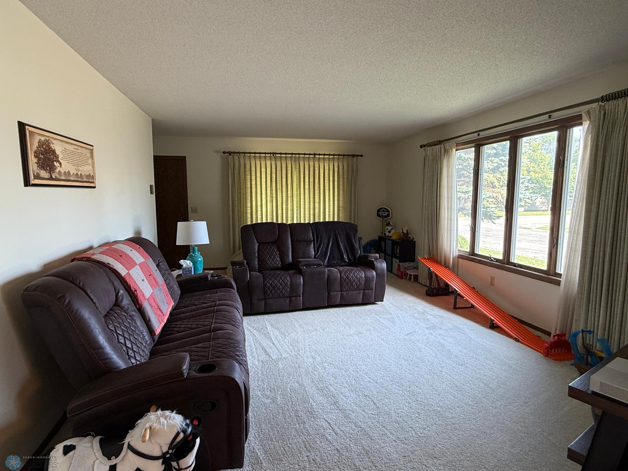 201 5th Street West Ada, MN 56510 - Photo 11 of 36