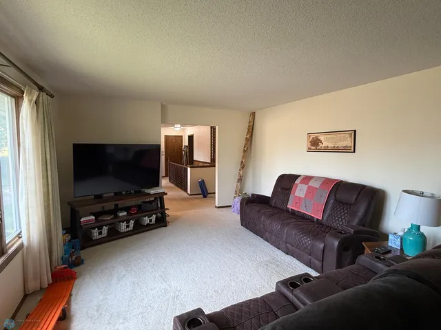 $258,900 | 201 5th Street West, Ada, MN 56510