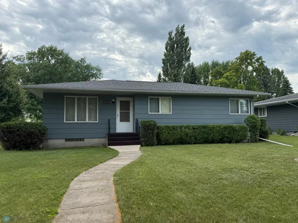 $254,900 | 201 5th Street West, Ada, MN 56510