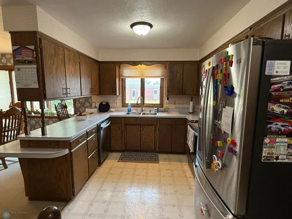 $254,900 | 201 5th Street West, Ada, MN 56510