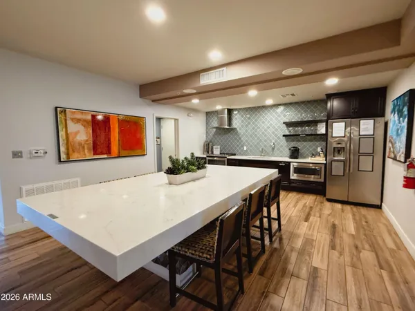 $2,195 | 2511 West Queen Creek Road, Unit 320, Chandler, AZ 85248