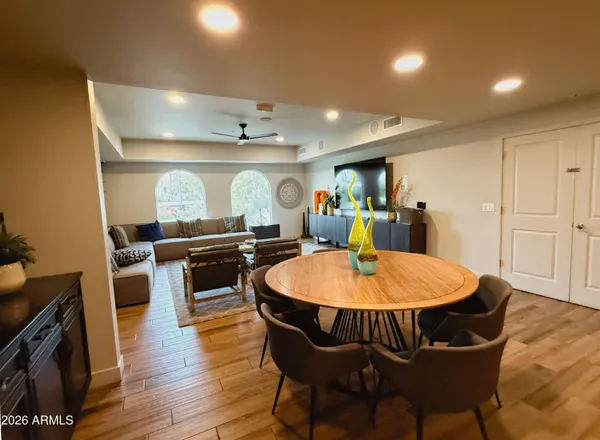 $2,195 | 2511 West Queen Creek Road, Unit 320, Chandler, AZ 85248