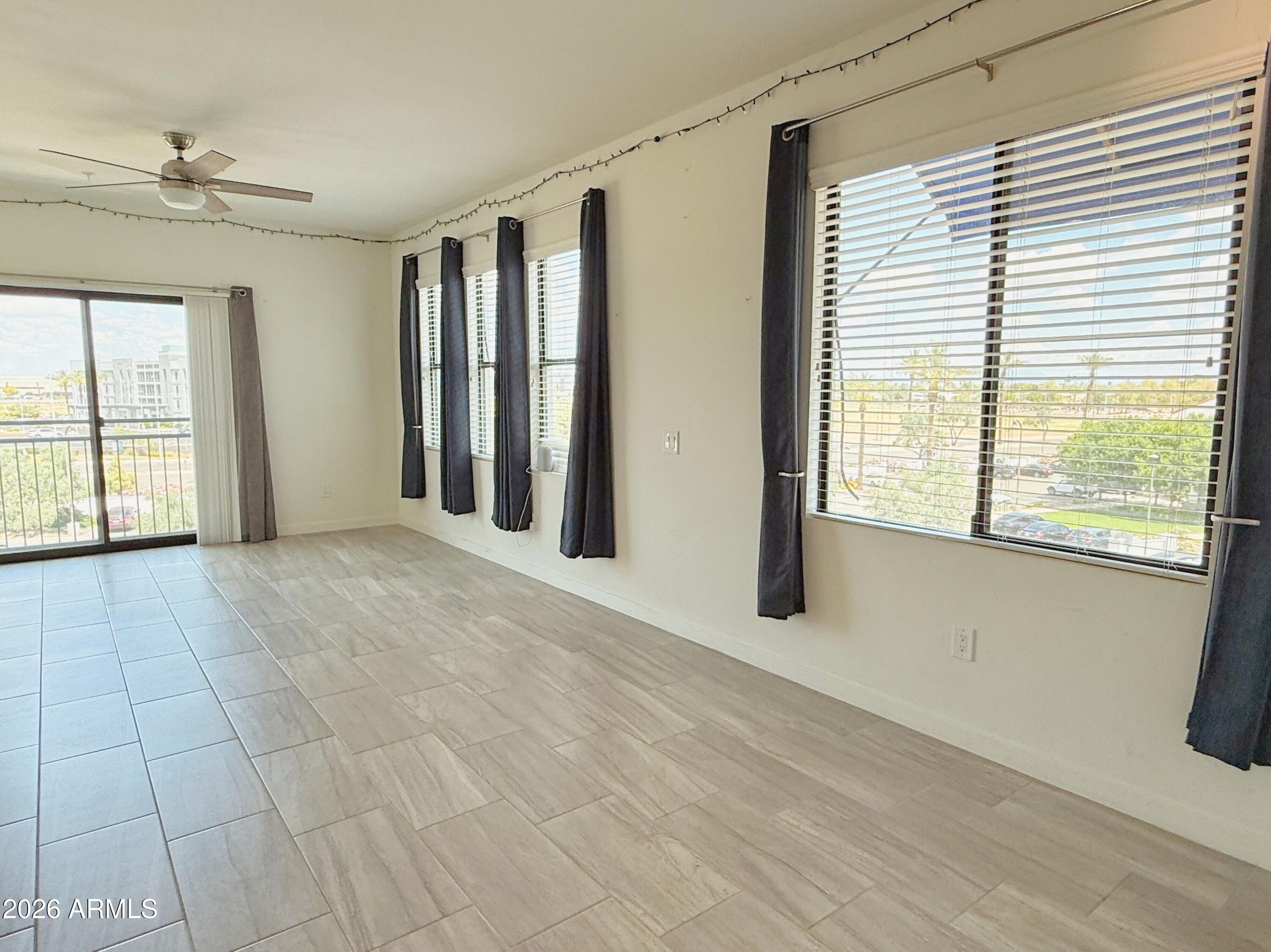 2511 West Queen Creek Road, Unit 320 Chandler, AZ 85248 - Photo 7 of 33 IMG_2404