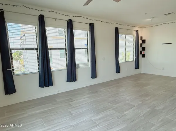 $2,195 | 2511 West Queen Creek Road, Unit 320, Chandler, AZ 85248