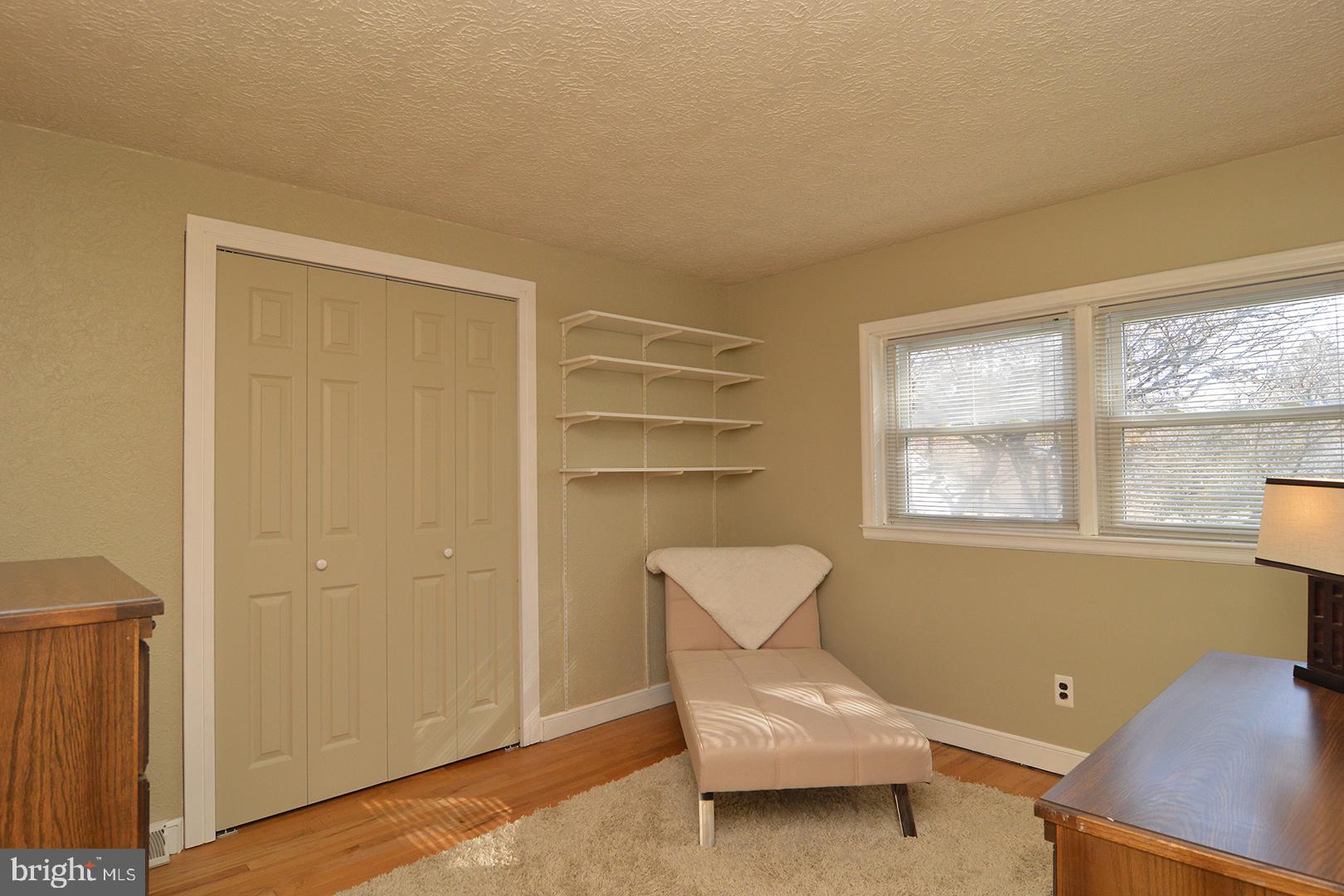 2404 Laurel Road Reading, PA 19609 - Photo 14 of 36 Gallery Image 14