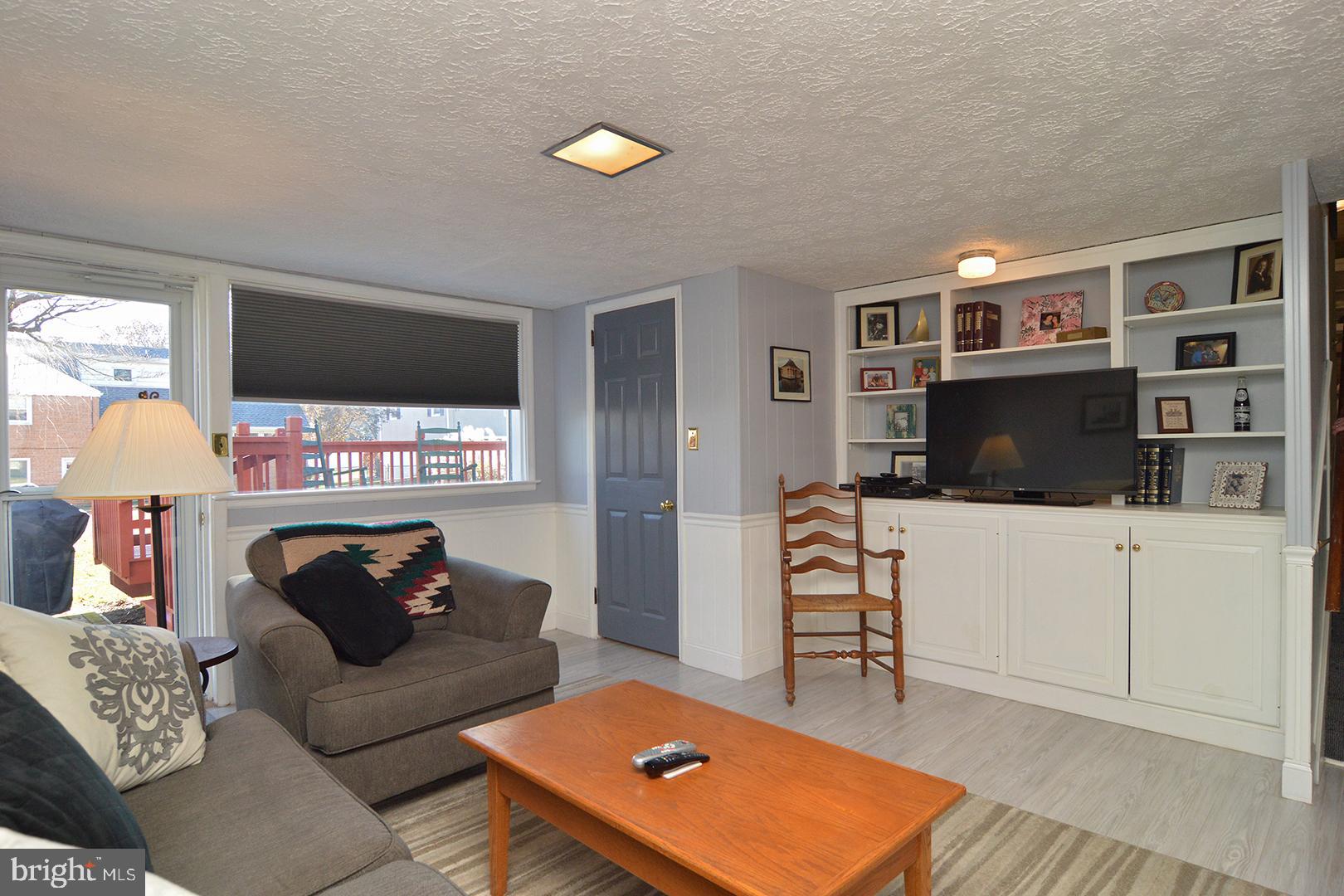 2404 Laurel Road Reading, PA 19609 - Photo 23 of 36 Gallery Image 23
